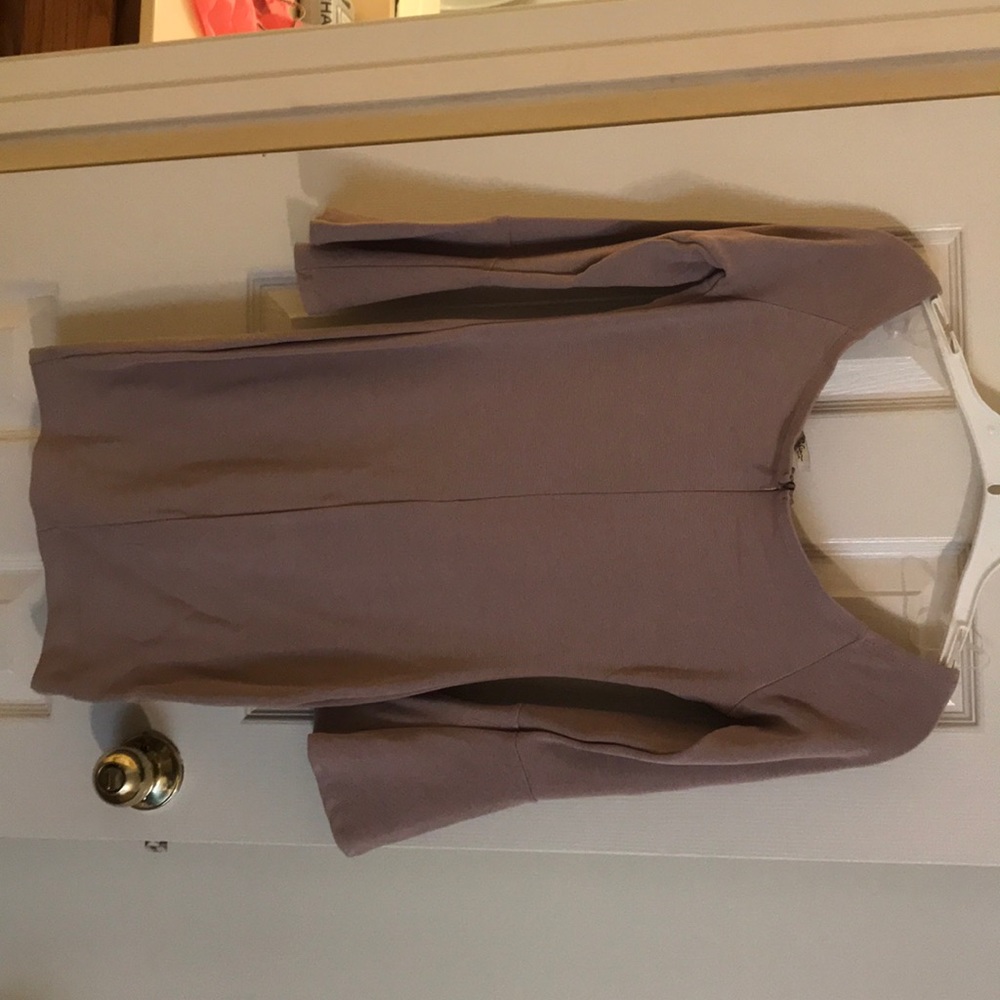 Too small - Picture 2 of 2